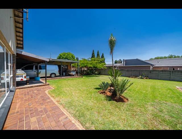 3 BEDROOM HOUSE FOR SALE IN PARKRAND